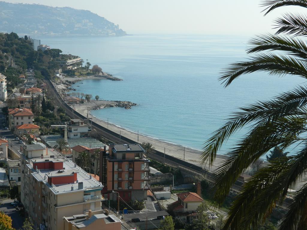 Residence Dei Fiori Bordighera Exterior foto